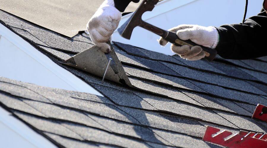 Professional gutter cleaning in Morley, MO